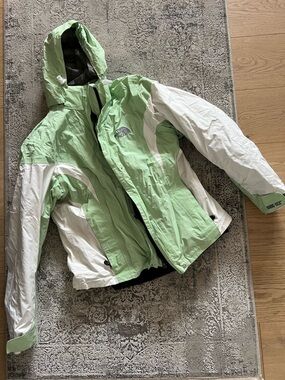 The North Face Light Green & White Ski Jacket with Hood
